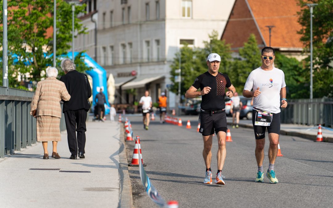 V nedeljo v močni mednarodni konkurenci v Kranju tudi za državne naslove v teku na 12 ur (spletna stran AZS, 29.5.2024)